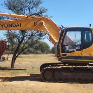 Hyundai 220LC-9SH Excavator / Graafmasjien