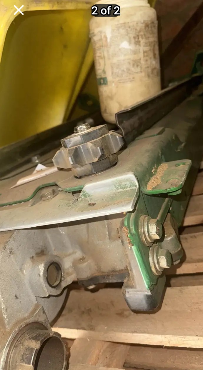 2x John Deere 608C Gearboxes