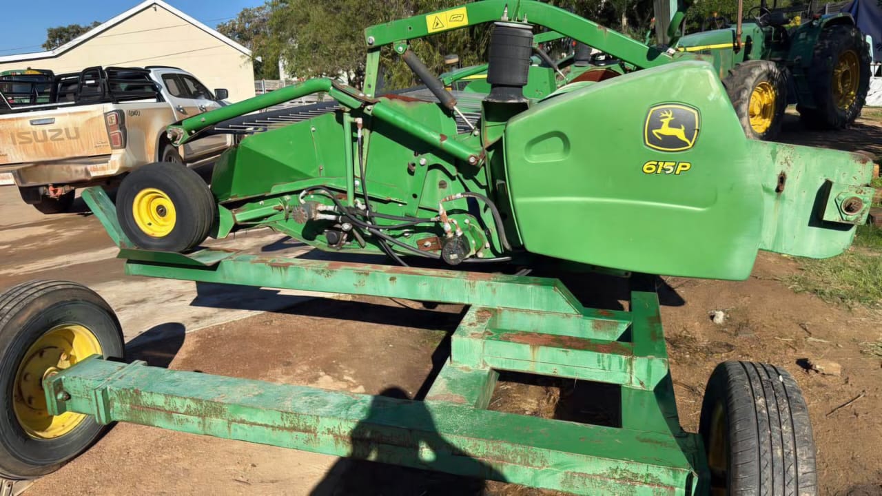 John Deere 615P Pickup