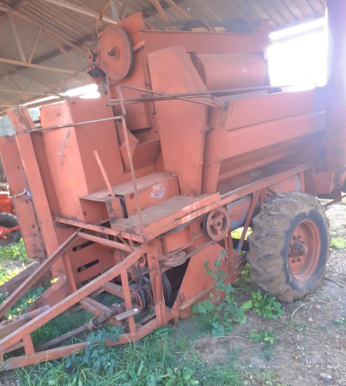 Thresher / Dorsmasjien