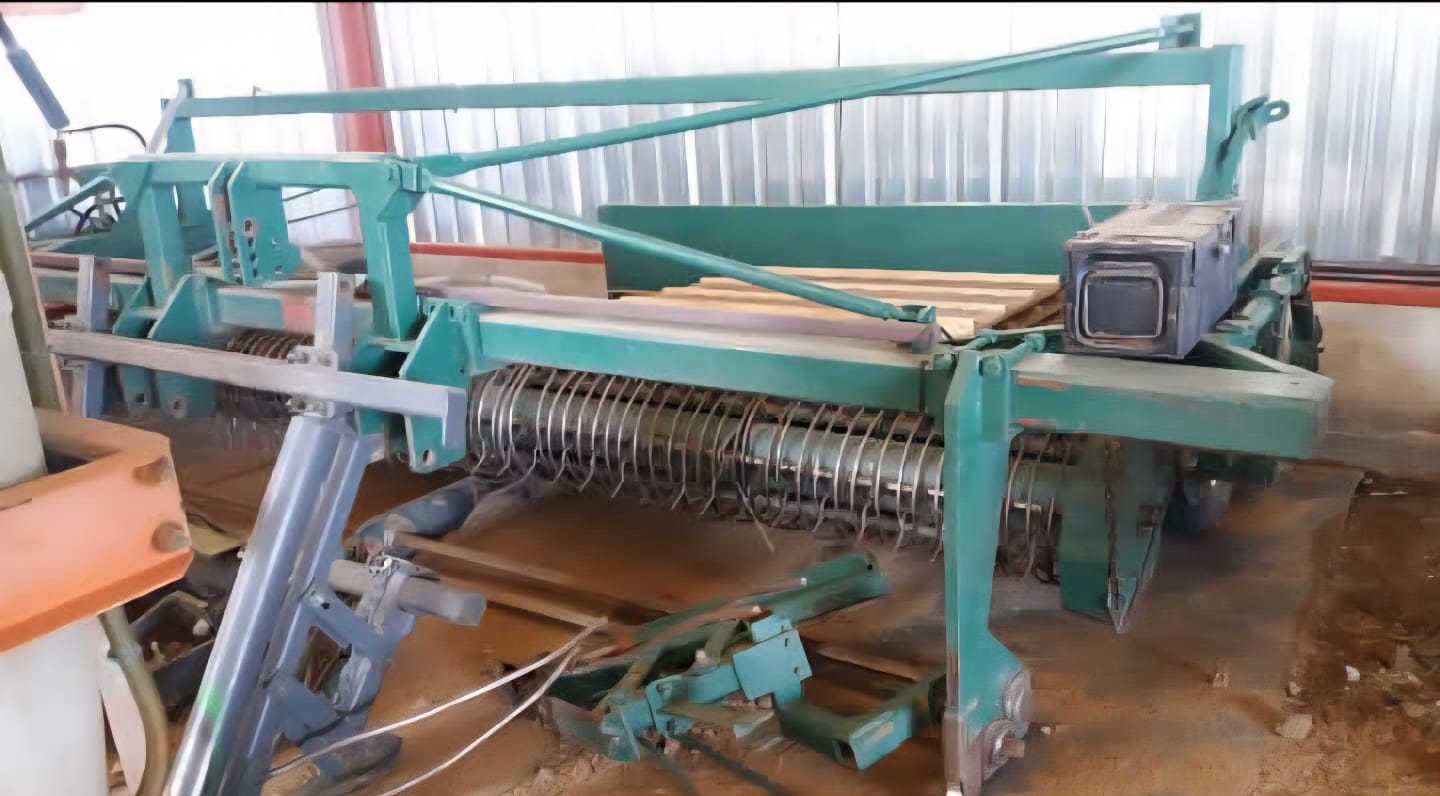 4 Row .91cm Piket Bone Snyer / Cutter - Image 3