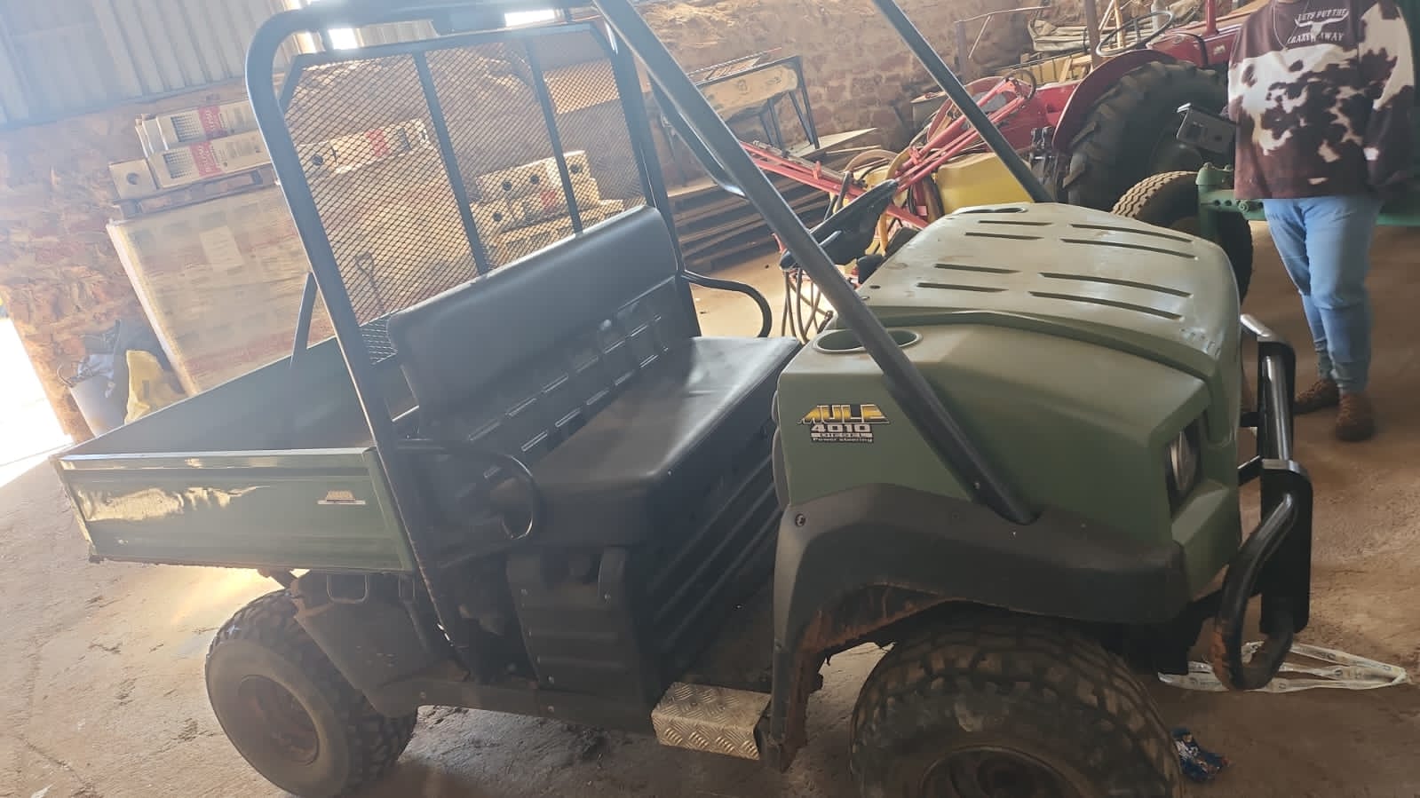 Kawasaki Mule 4010 4x4 UTV - Image 2