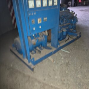 Alternative view of 30 KVa Ford Diesel Generator / Kragopwekker