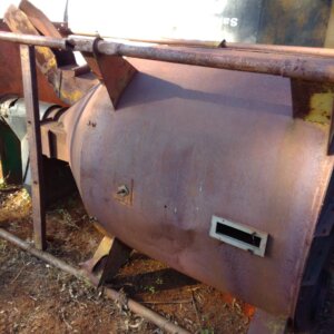 Alternative view of Electric Feed Mixer / Elektriese Voermenger
