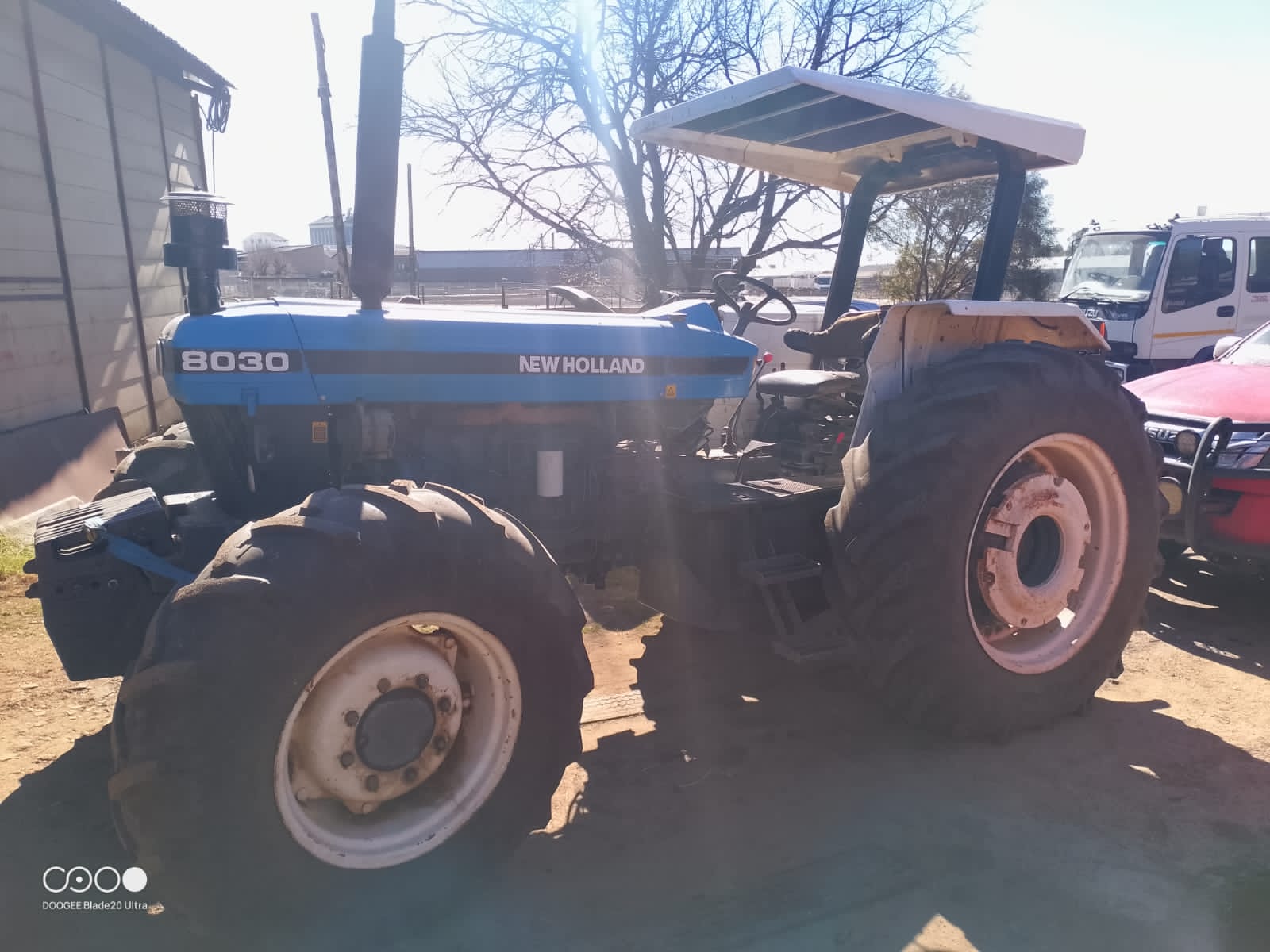 New Holland 8030 Trekker / Tractor