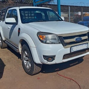 Ford Ranger 3.0 TDCi XLT 4x4 Extra Cab Bakkie / Pickup