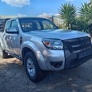 Ford Ranger 3.0 TDCi XLT 2x4 Extra Cab Bakkie / Pickup