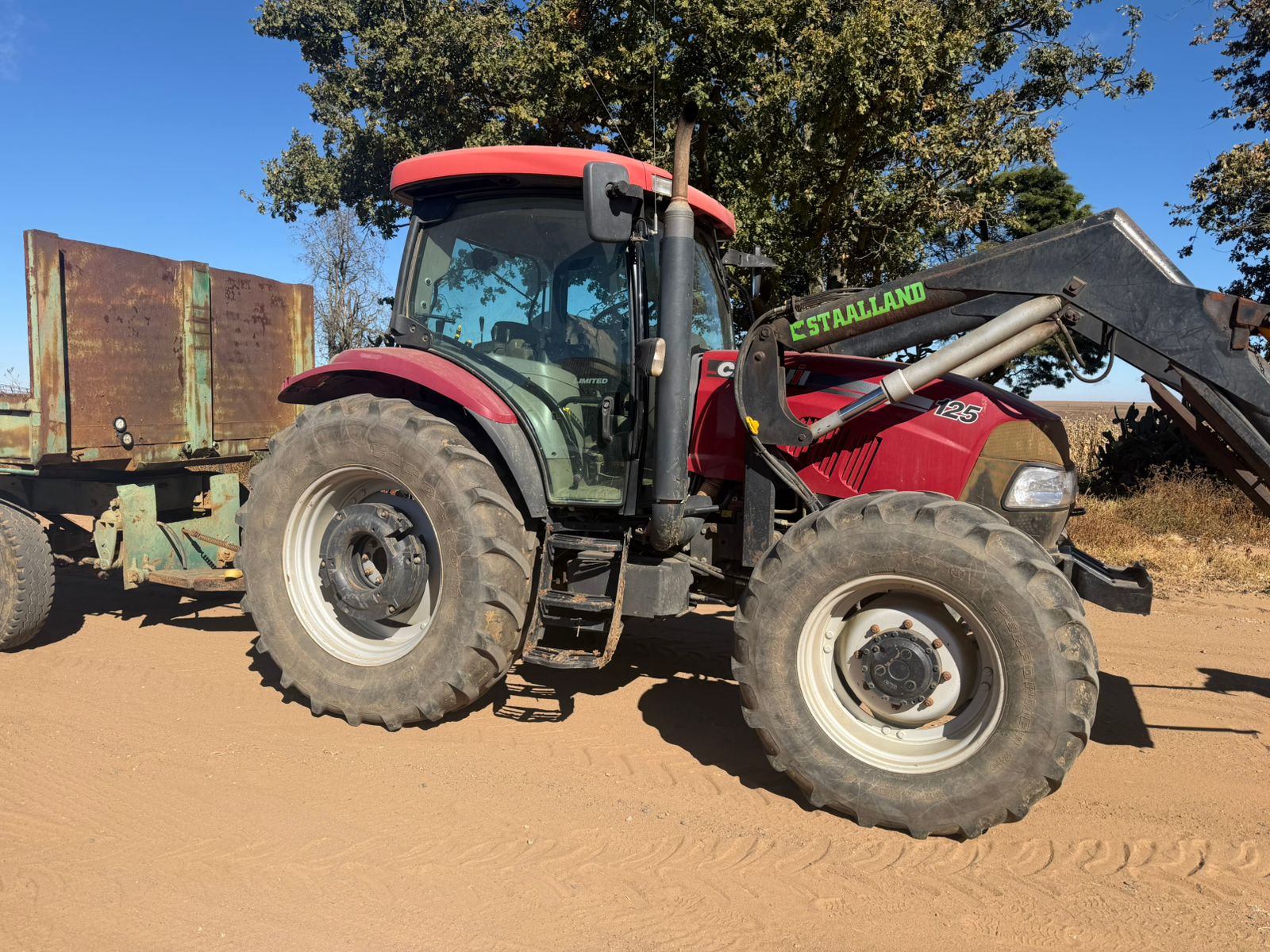 Case IH Maxxum 125 Cab Trekker / Tractor