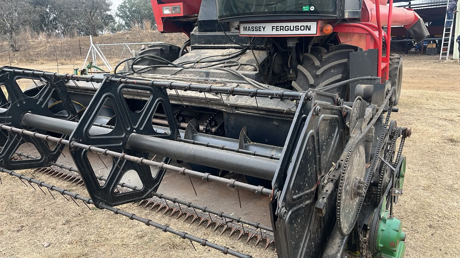 Massey Ferguson 5650 Advanced Combine Harvester / Stroper - Image 3