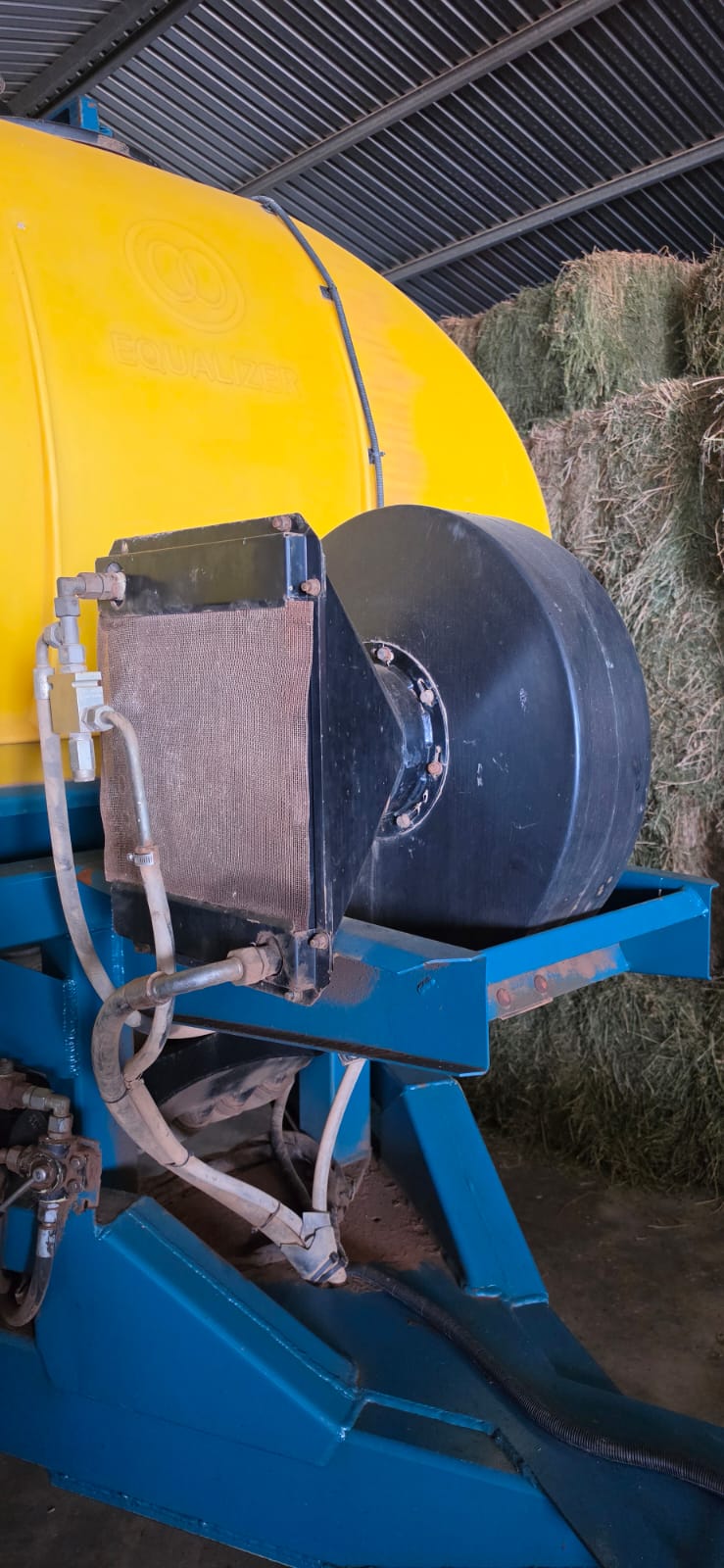 Equalizer Air Seeder 10000V - Image 3