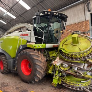 Claas Jaguar 970 with Orbis 900 Table / Tafel