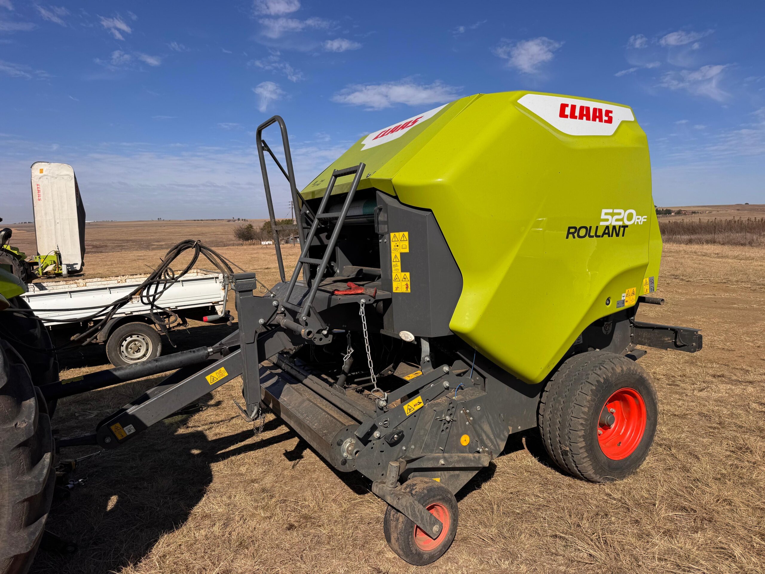 Claas Rollant 520 Baler