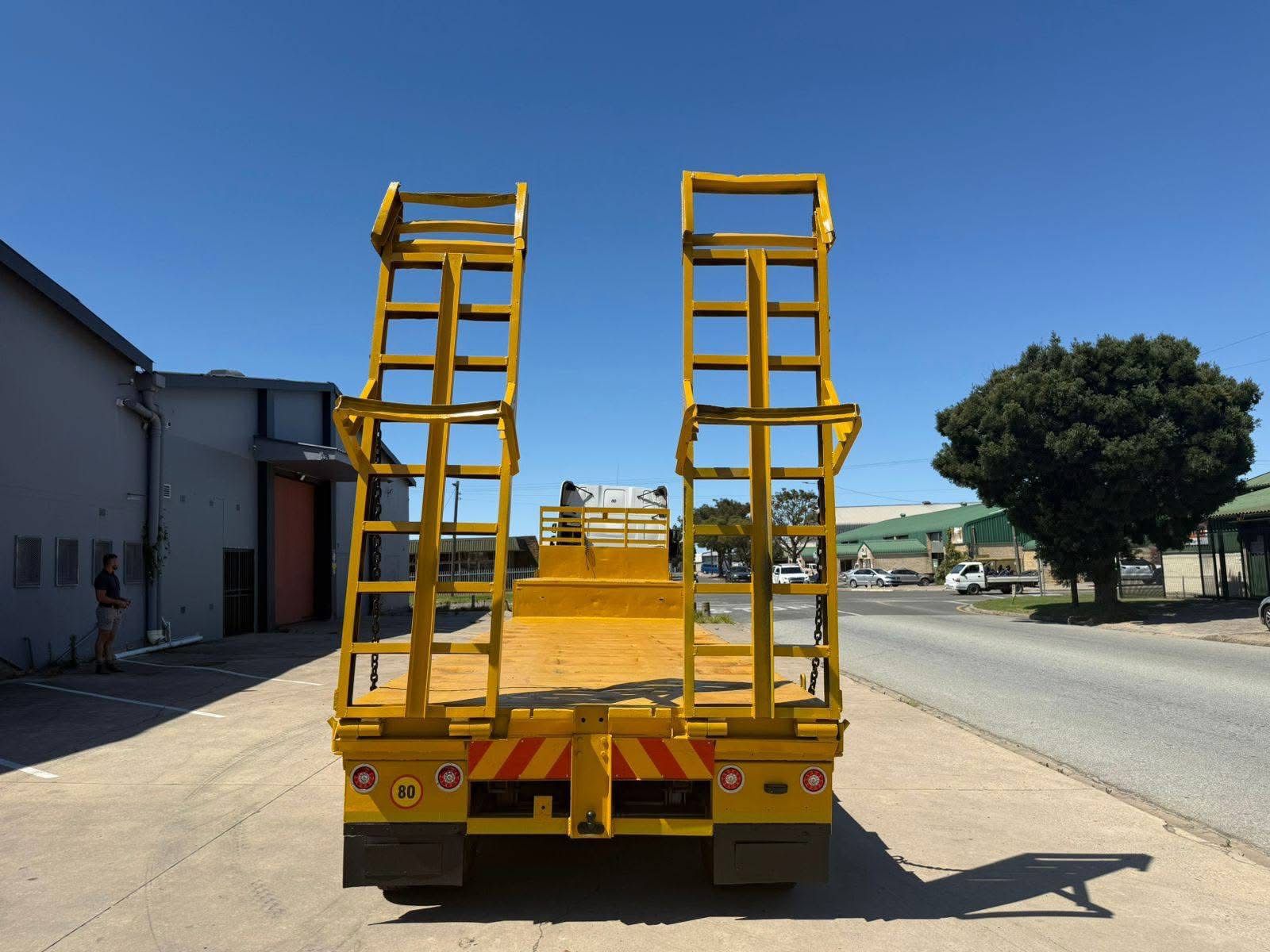 3 Axle Stepdeck Trailer / Sleepwa - Image 5