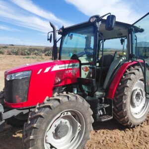 Massey Ferguson 4708 Trekker / Tractor