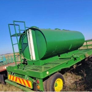 Alternative view of 7 000L Water Tenker / Tanker