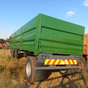 Alternative view of 12 Ton Massa Wa / Mass Wagon