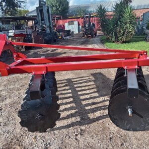 Alternative view of New 10x10 Offset Ploeg / Plough