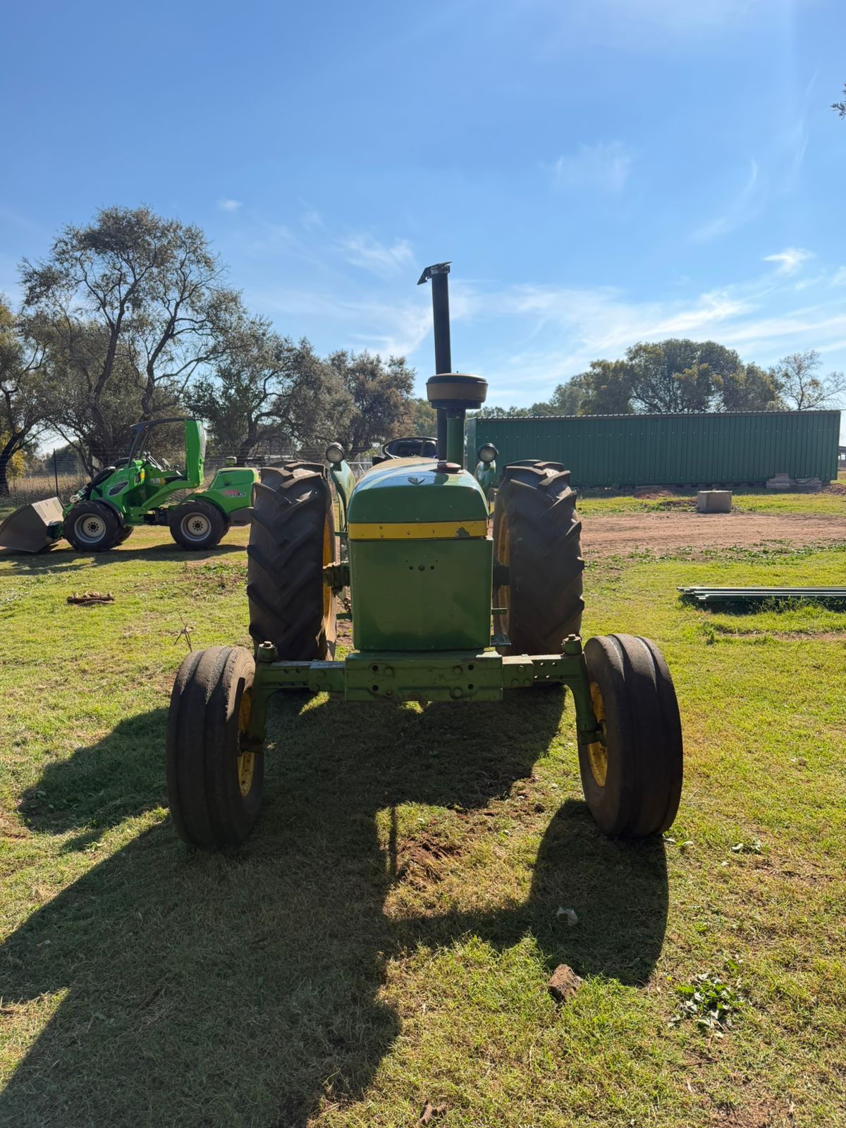 John Deere 2141 Trekker / Tractor - Image 3