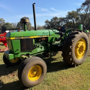 John Deere 2141 Trekker / Tractor