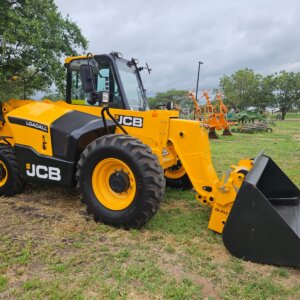 Alternative view of New JCB Loadall 530-70 4x4 Telehandler