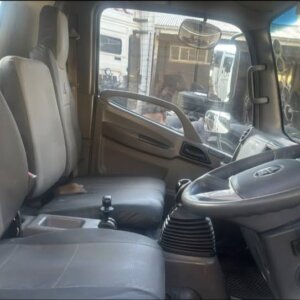 Alternative view of FAW 8-140FL-MT Dropside Truck / Trok
