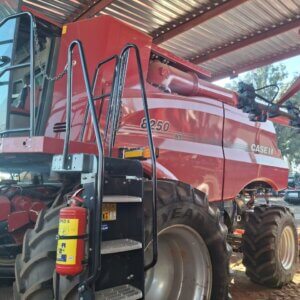 New Case 8250 Stroper / Combine Harvester
