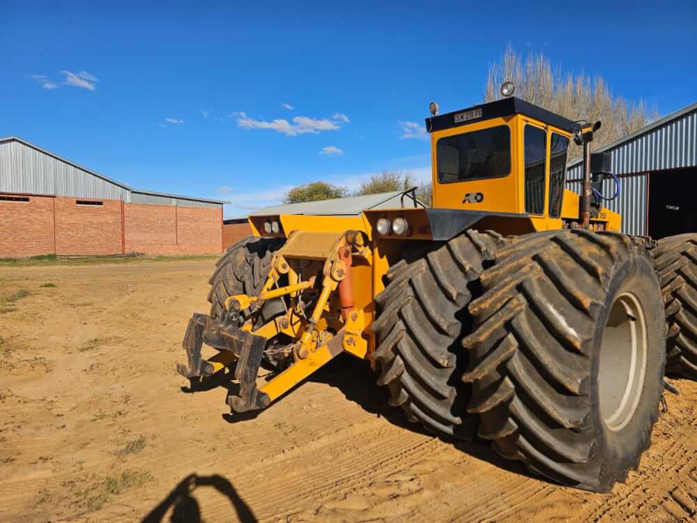 Aco 350 Oubaas Trekker / Tractor - Image 3