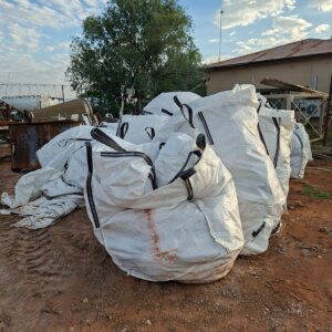 1 Ton Sakke / Bags