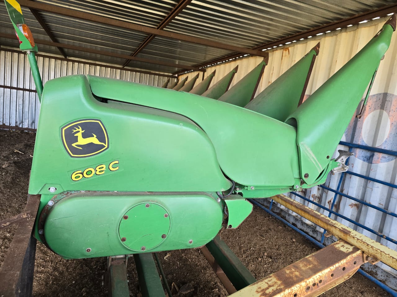 8 Row 91cm John Deere 608C Maize Header / Mielieplukker