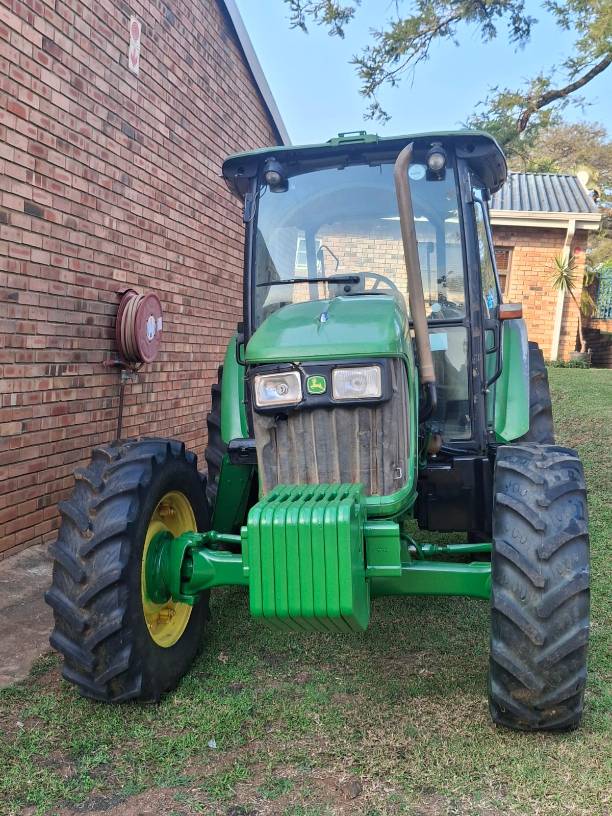John Deere 5090E 4x4 Cab Trekker / Tractor - Image 3