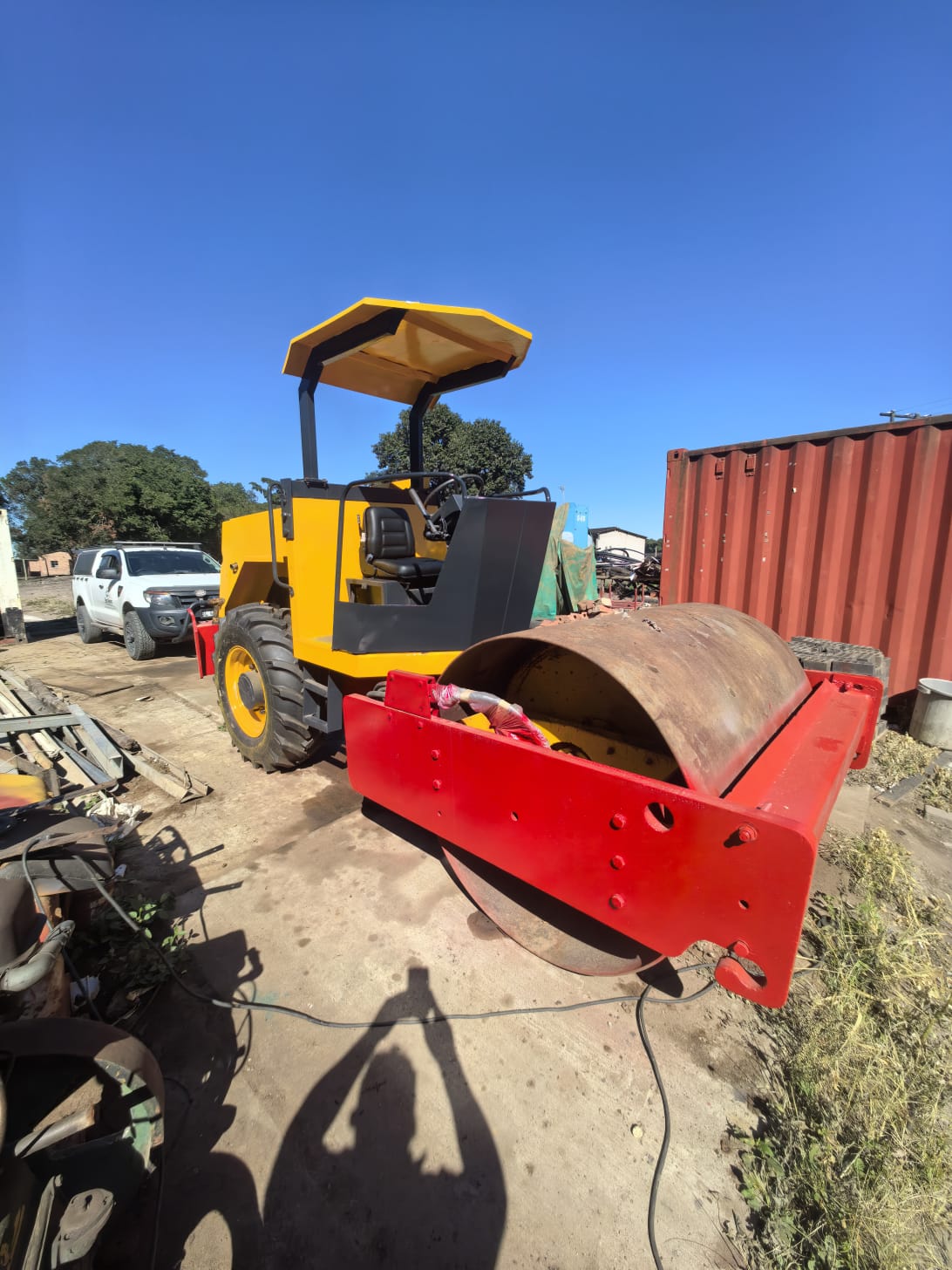 Dynapac CA 151 Roller