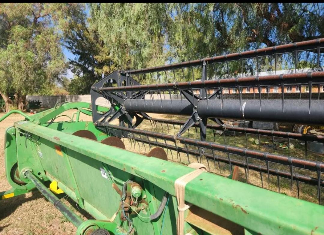 John Deere 925R Tafel / Header