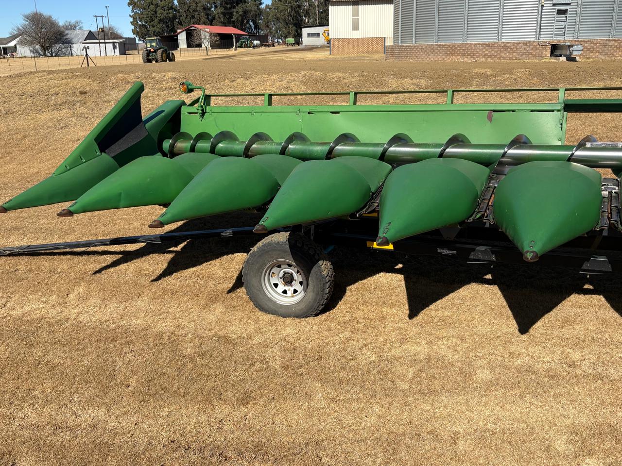 12 Row 91 cm John Deere Header / Plukkerkop - Image 2