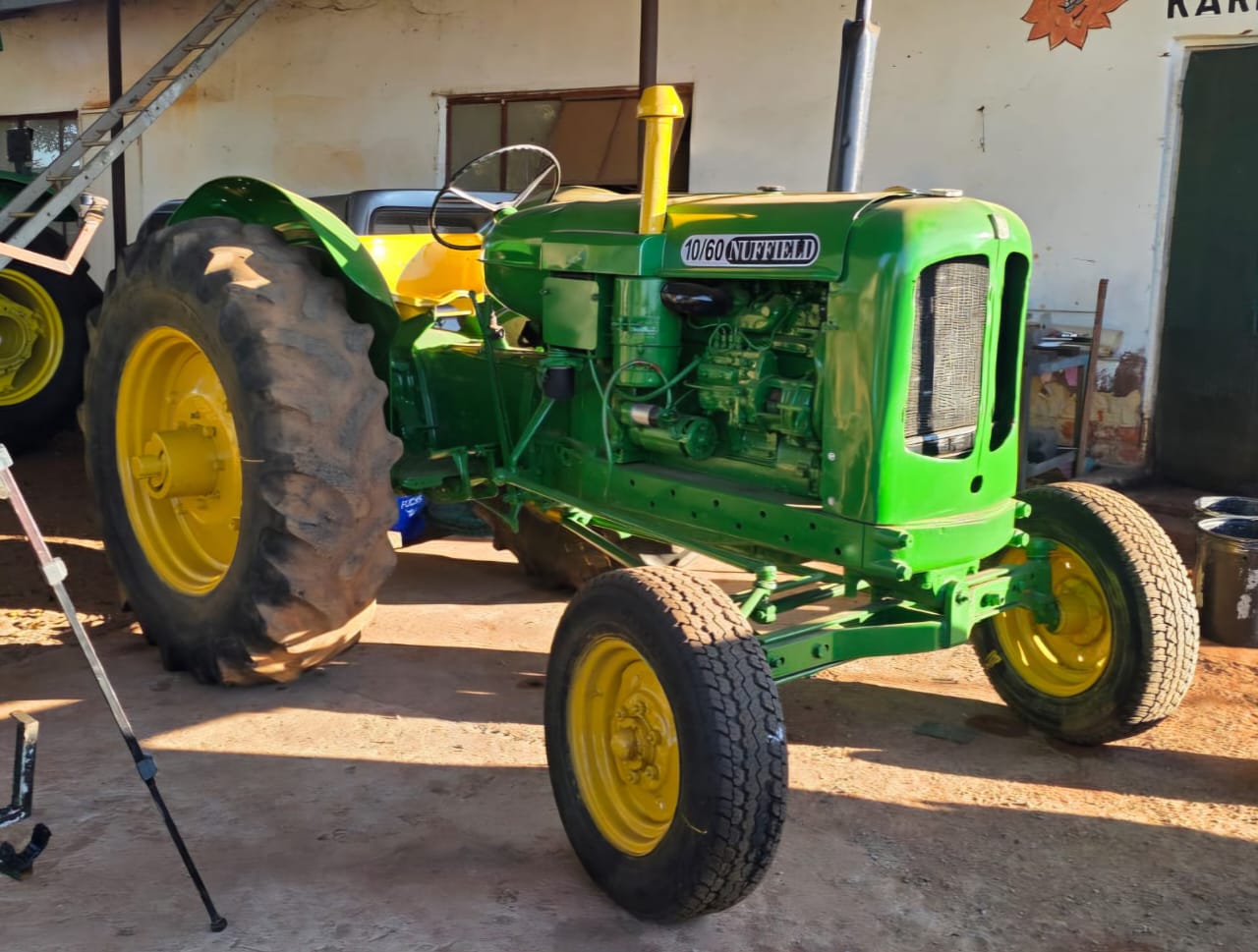 Nuffield 10/60 Trekker / Tractor - Image 3
