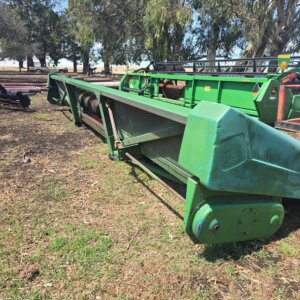Alternative view of John Deere 894 Plukkerkop / Header