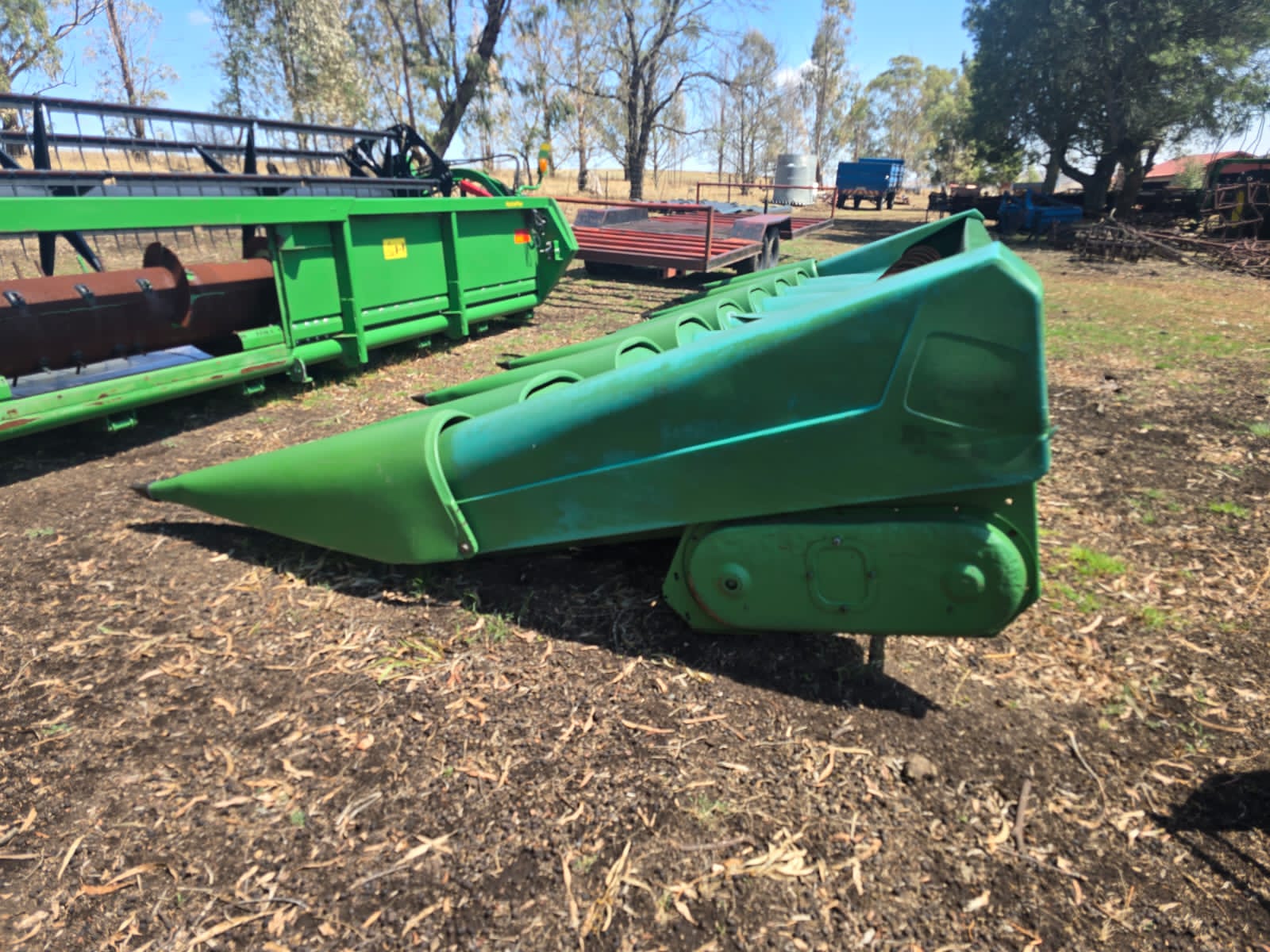 John Deere 9670 STS Stroper / Combine Harvester with 894 Header and 625F Flex Table - Image 3