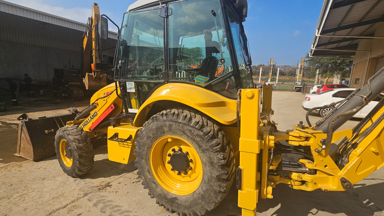 New Holland B90b TLB - Image 2