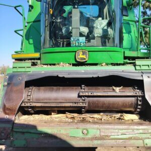 Alternative view of John Deere 9670 STS Bullet Rotor Combine Harvester / Stroper