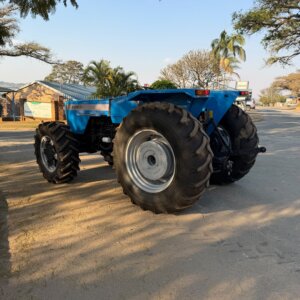Alternative view of Landini 7860 4x4 Trekker / Tractor