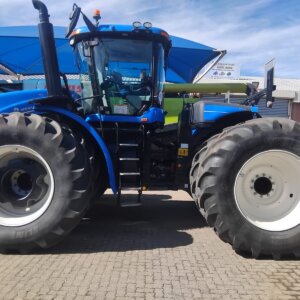 New Holland T9.450 Trekker / Tractor