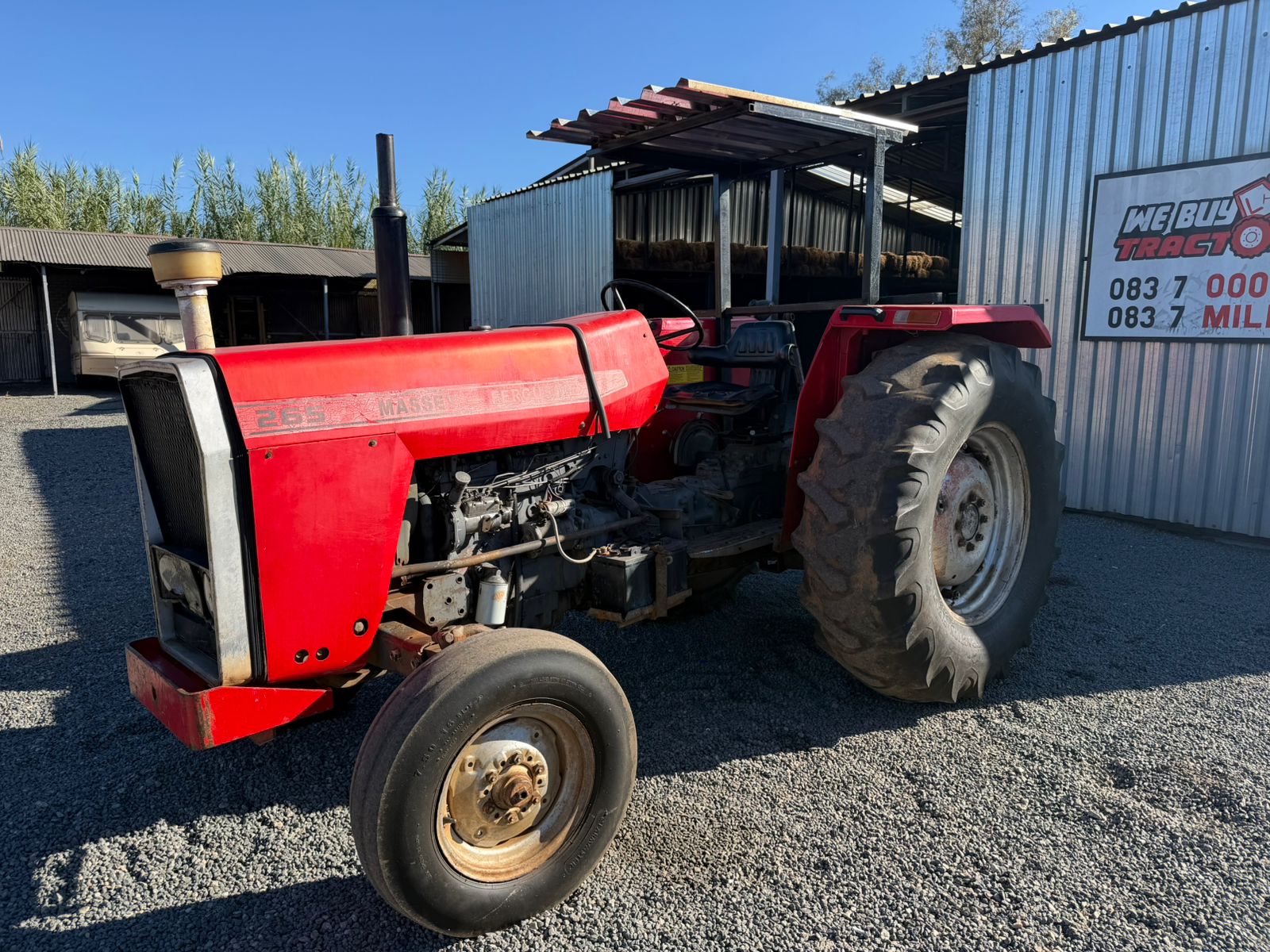 Massey Ferguson 265 Trekker / Tractor