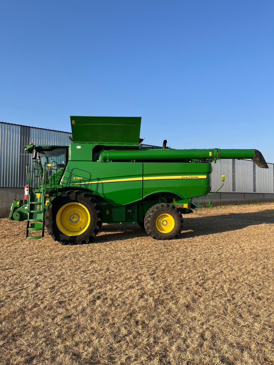 John Deere S760 Combine Harvester / Stroper - Image 5