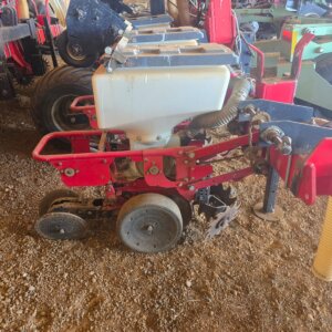 2 x 12 Row / Ry .91cm Massey Ferguson 555 Stackfold Planter