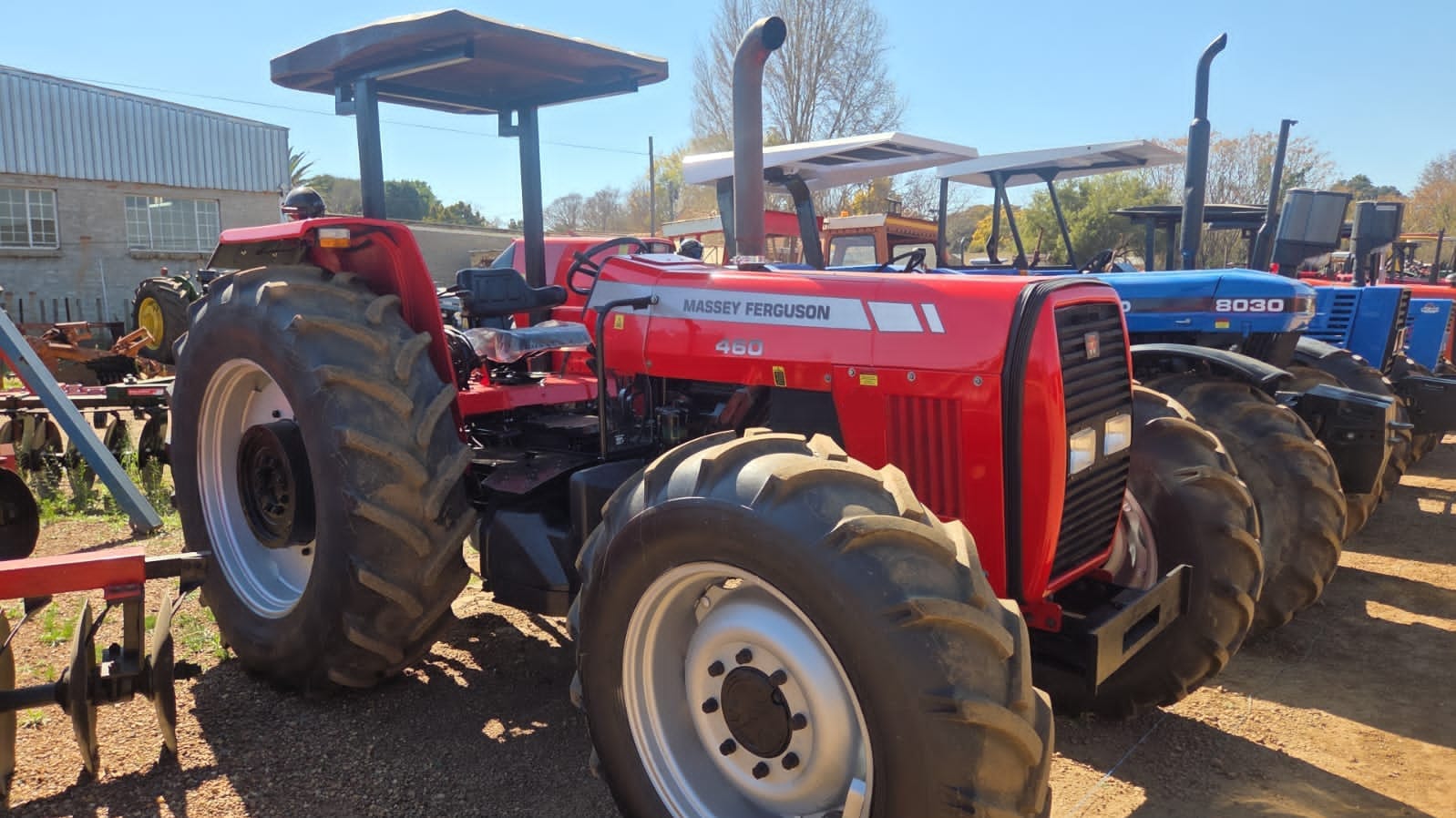 Massey Ferguson 460 4WD Trekker / Tractor