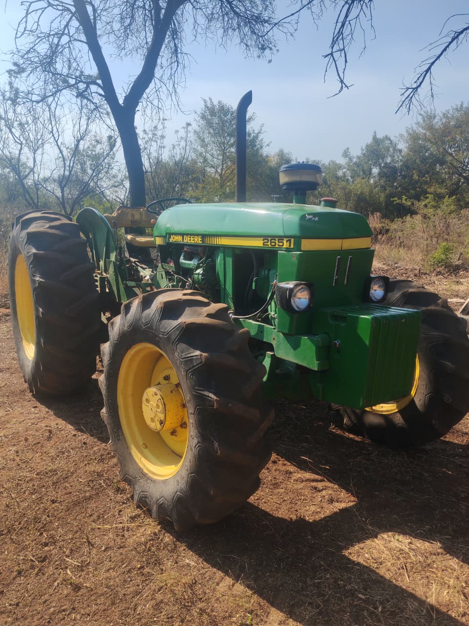 John Deere 2651 2x4 Trekker / Tractor - Image 3