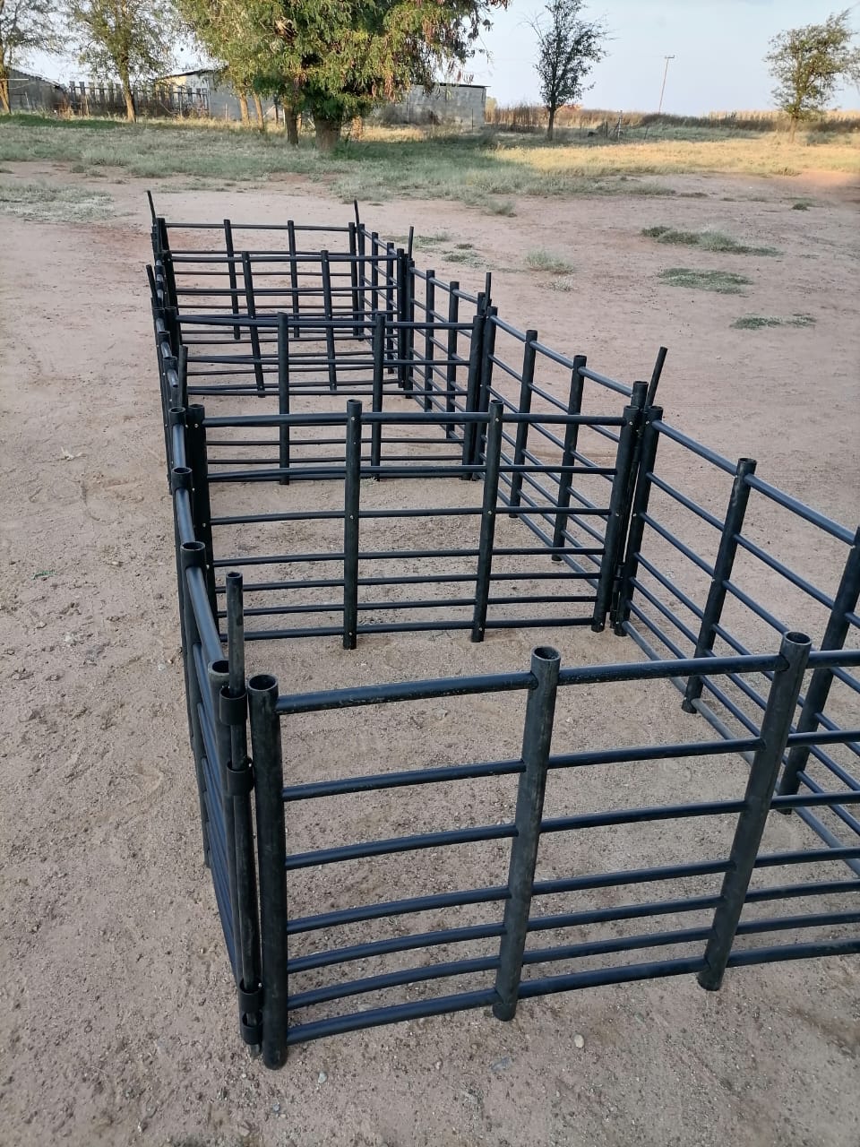 Plastiesse Lamhekke / Plastic Sheep Gates - Image 3