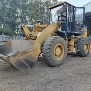 SEM 737B Front End Loader / Voorlaaier