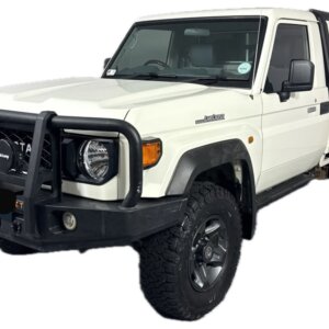 Toyota Land Cruiser 2.8 Auto Single Cab Paickup / Bakkie
