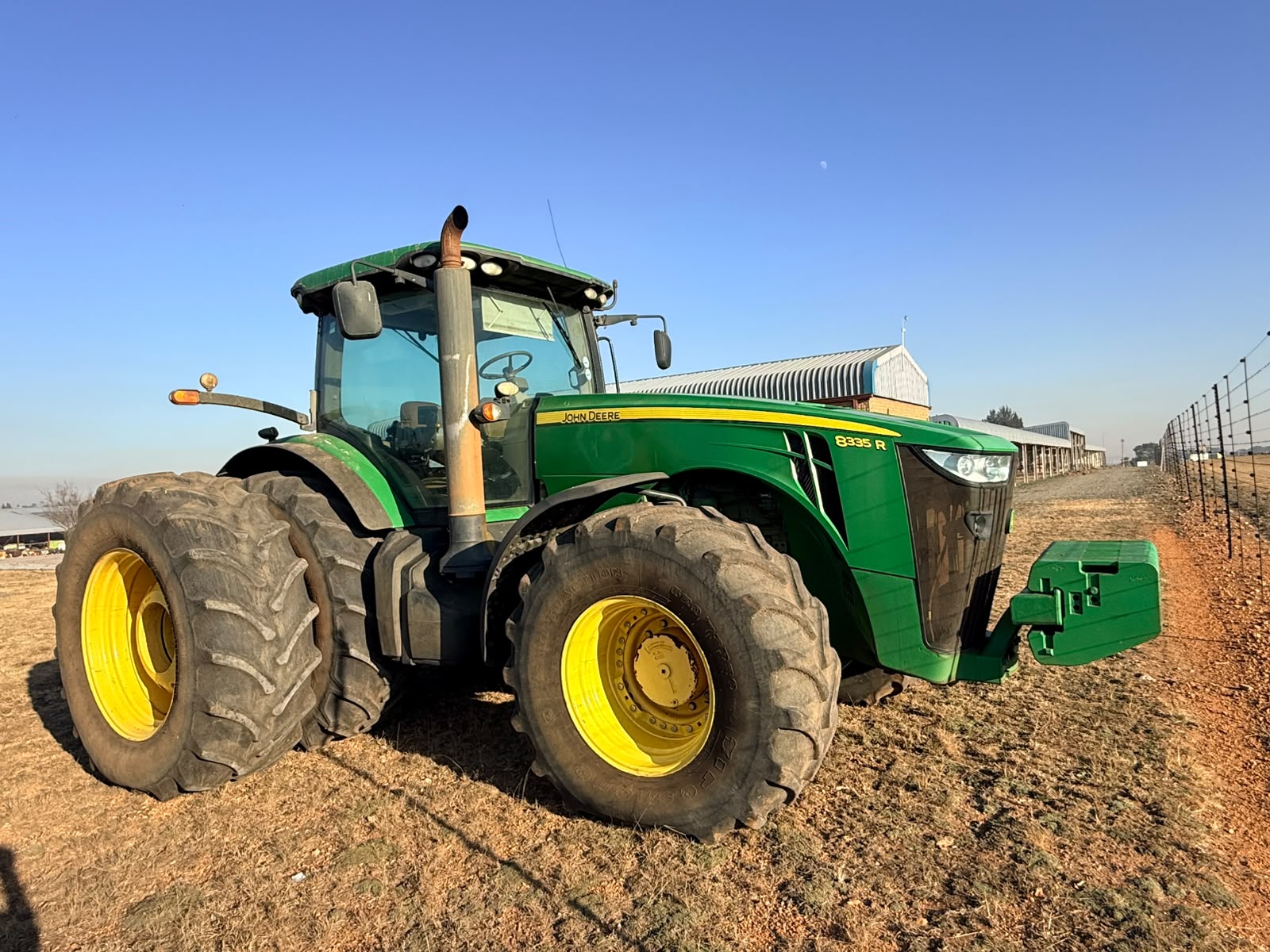 John Deere 8335R Trekker / Tractor - Image 3