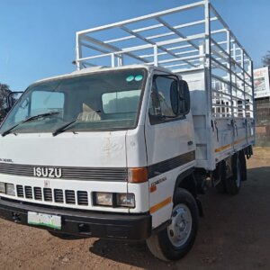 Isuzu NPR 3.8 Diesel Trok / Truck